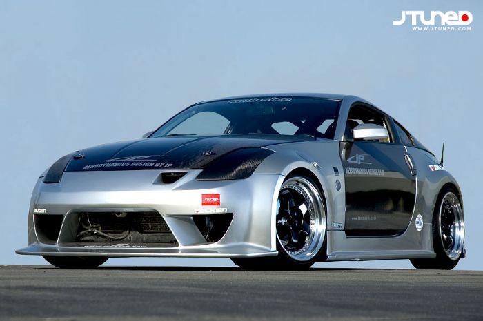 Nissan-350Z-0.jpg