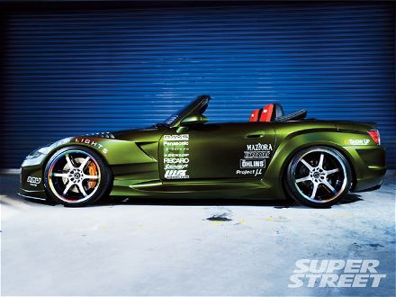 sstp_0908_01_z+honda_s2000+side_view.jpg